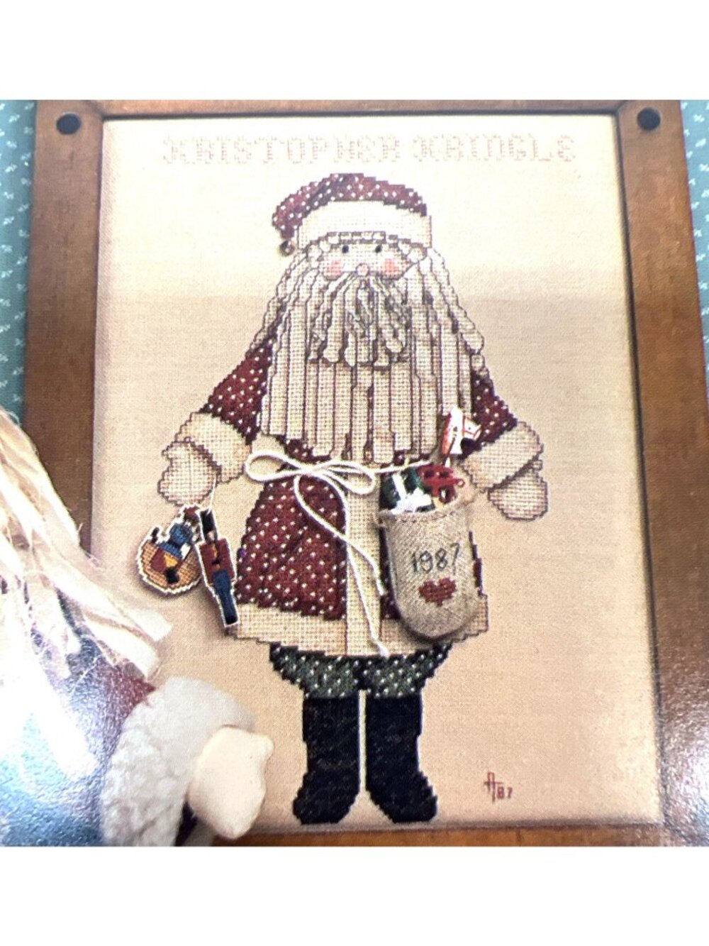 Kristopher Kringle HeartStrings Cross Stitch Pattern
